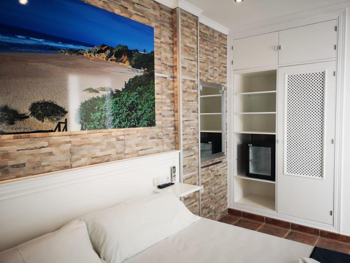 Hostal Costa De La Luz Conil De La Frontera Luaran gambar