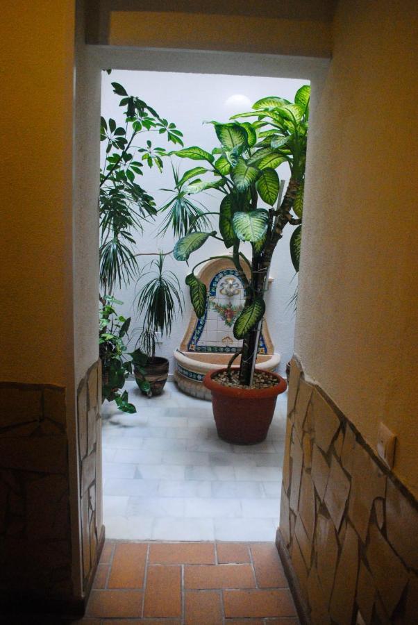 Hostal Costa De La Luz Conil De La Frontera Luaran gambar